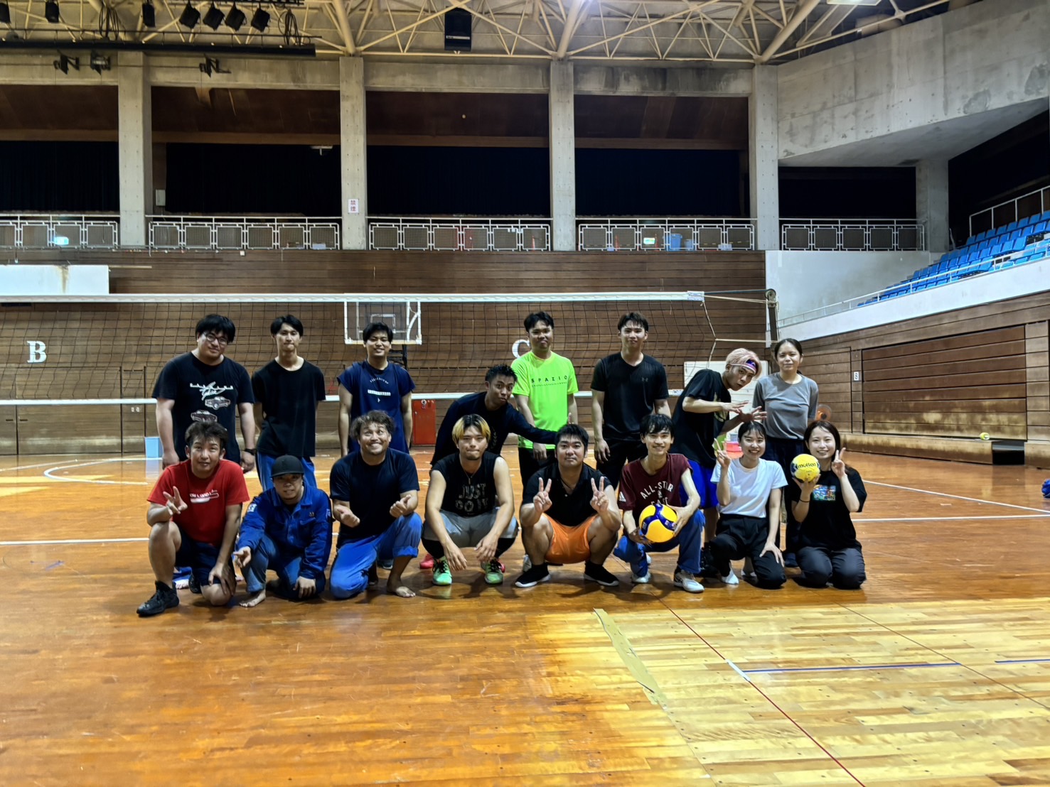 拓南商事　バレーボール交流会